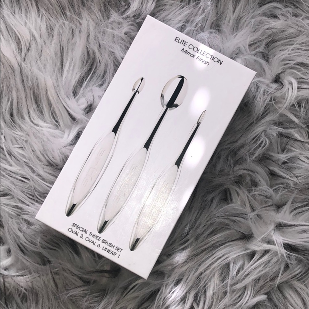 Makeup Brushes